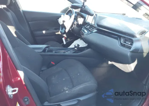 2018 Toyota C-Hr Xle Premium z USA, uszkodzony, nr VIN JTNKHMBX3J1007650